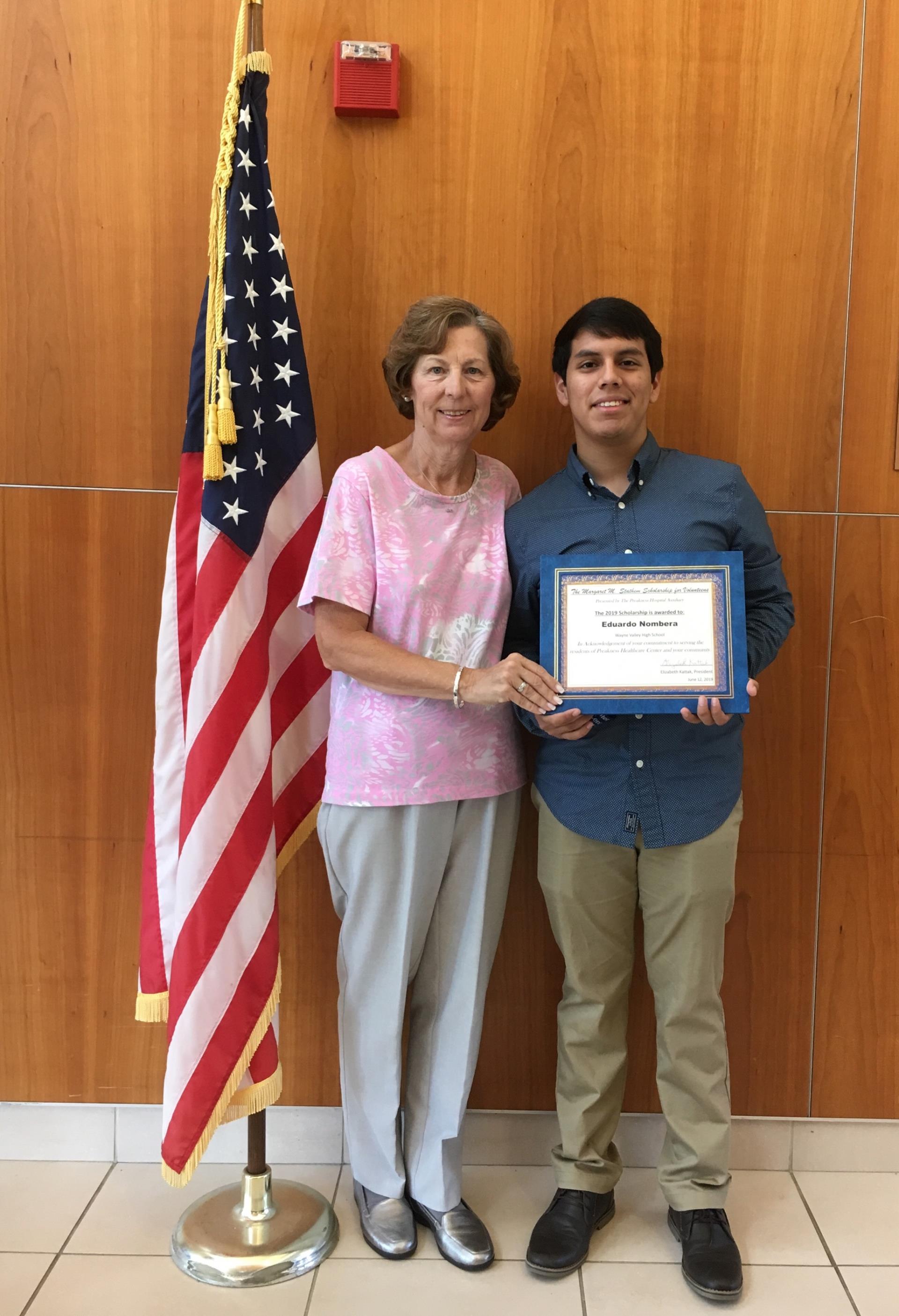 Scholarship Winner Eduardo Nombera